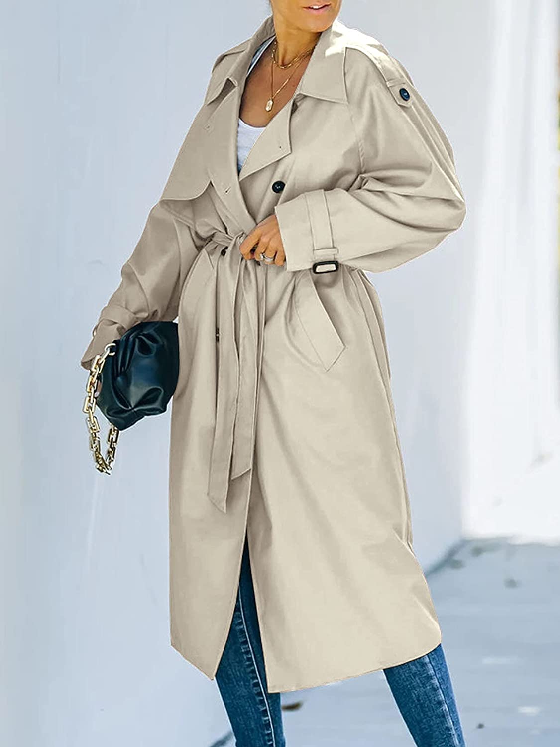 Iyana | Effortless and Classy winter Coat