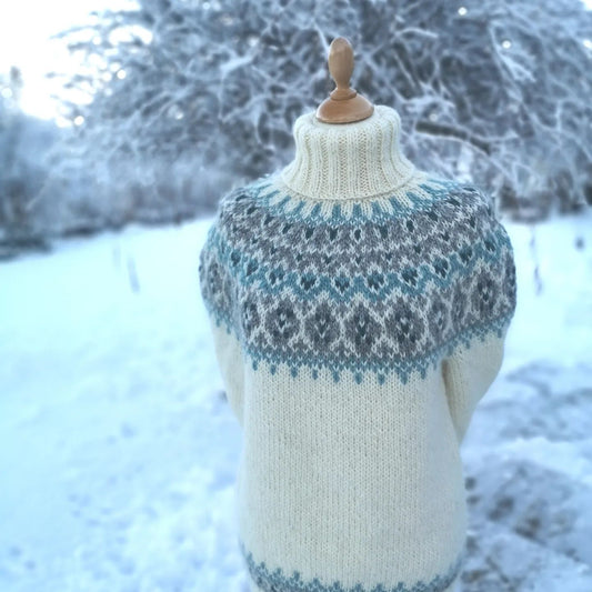 Vintage Diamond Jacquard Turtleneck Sweater elevenforest