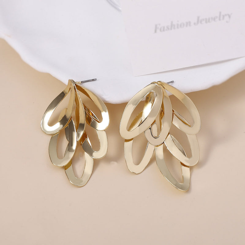 Pendiente clásico con encanto atemporal