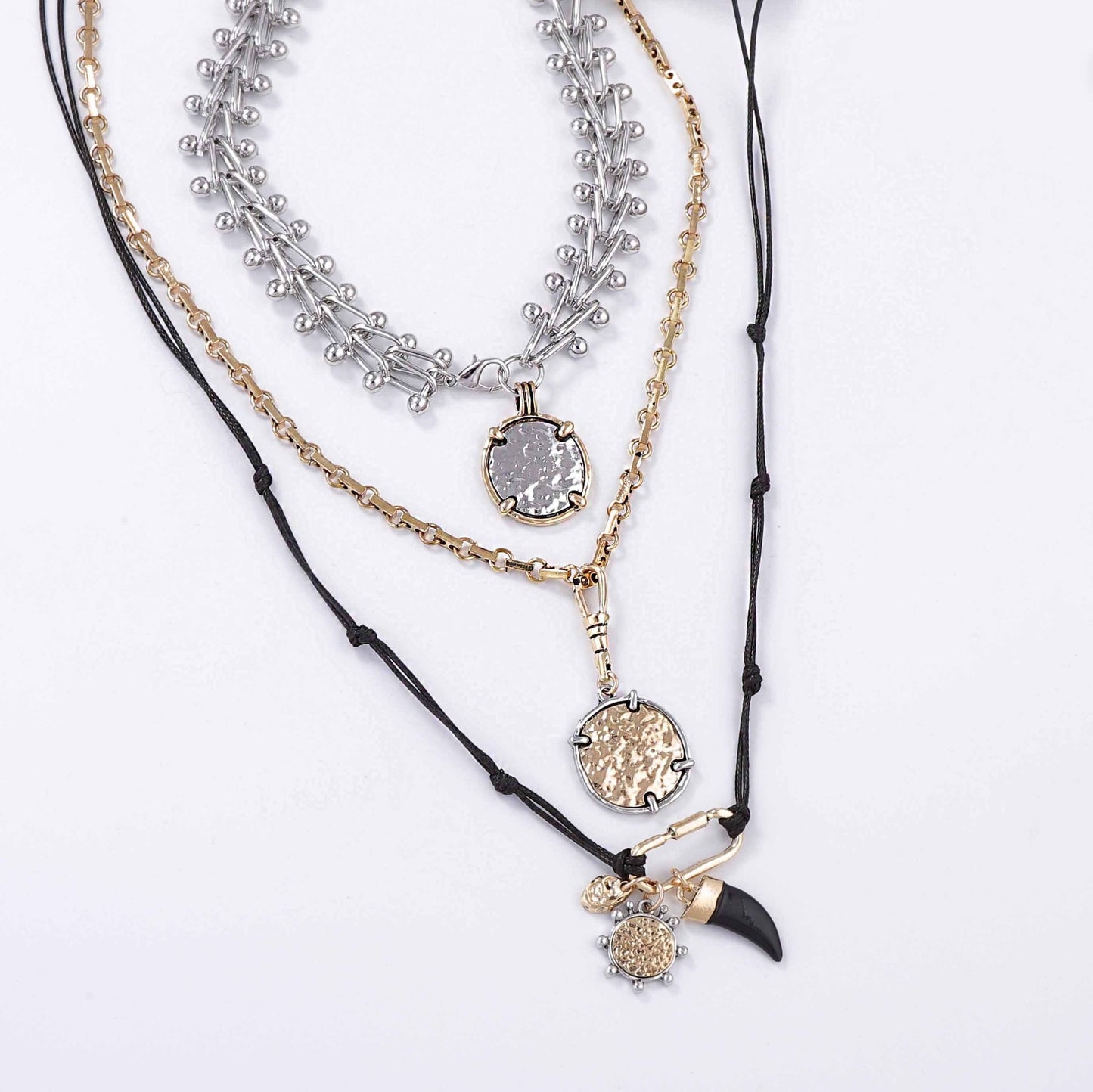 Collar hermoso con estilo único