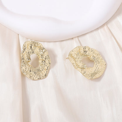 Pendiente clásico con encanto atemporal