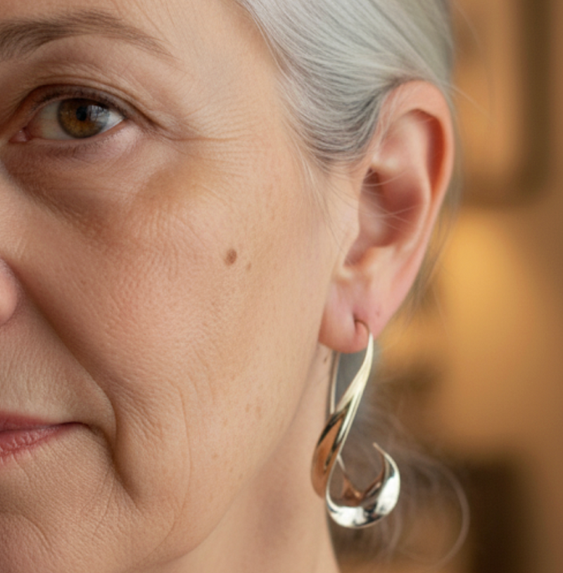 Oro Pendiente artesanal delicado